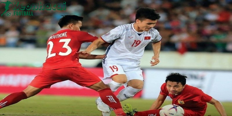 Tuyển Việt Nam vs Lào: Vừa đá vừa dè chừng đối phương 2 Áp lực chiến thắng và bài toán phong độ của Việt Nam