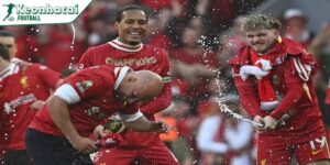 Arne Slot vượt qua Klopp và Pep Guardiola để dẫn dắt Liverpool đến ngôi vô địch 10 Liverpool chính thức vô địch giải đấu Premier League