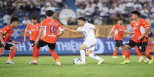 Nam Định sa sút không phanh: Chuyện gì đang xảy ra khi để Đà Nẵng "dưới cơ" lấn át? 4 Đà Nẵng hồi sinh ngoạn mục: Lửa thử vàng ở đáy bảng