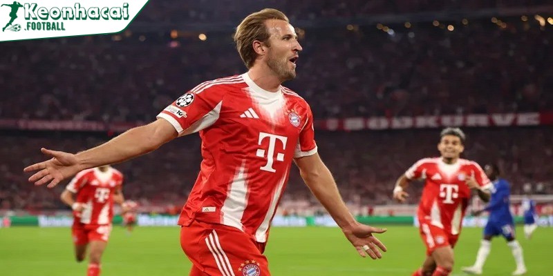 Carragher khẳng định: Harry Kane là tiền đạo vĩ đại nhất lịch sử bóng đá Anh 2 Kane rực sáng tại Champions League, Bayern hạ gục Chelsea