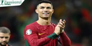 Tiểu Sử Cristiano Ronaldo - Từ Cậu Bé Nghèo Đến Huyền Thoại 8 Phía sau ánh hào quang sân cỏ Ronaldo còn là 1 người đàn ông của gia đình