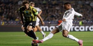 Kylian Mbappe lập hat-trick trước Kairat Almaty nhưng vẫn chưa hài lòng 1 Mbappe: "Tôi chơi vì tập thể, không phải vì hat-trick"