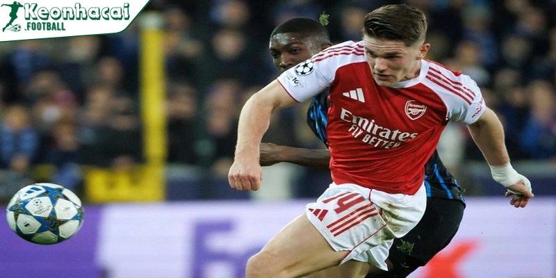 Vì sao Viktor Gyokeres sa sút tại Arsenal? Áp lực lớn từ Jesus và Havertz 3 Áp lực cạnh tranh ngày càng lớn trên hàng công Arsenal