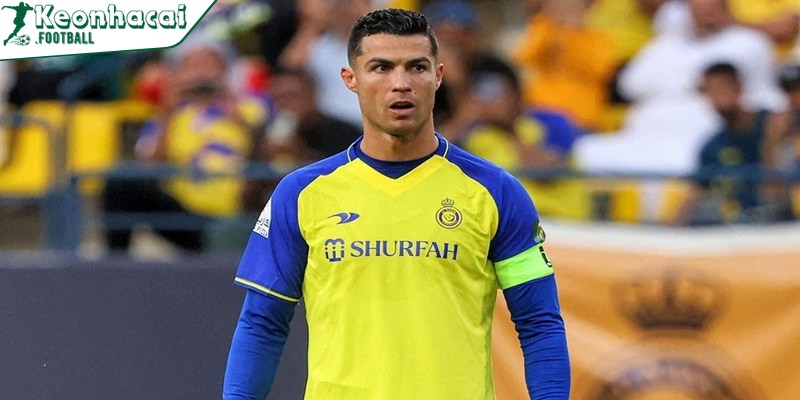1 Ngày Ronaldo Kiếm Bao Nhiêu Tiền, Con Số Đáng Nể 2 Cristiano Ronaldo, một trong những ngôi sao bóng đá hàng đầu