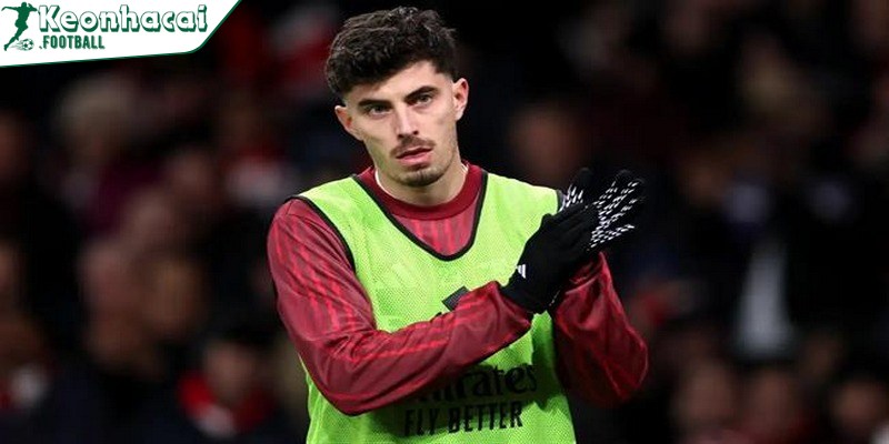Chấn thương đầu gối khiến Arsenal lo lắng về tương lai thể lực của Kai Havertz 3 Arteta lên tiếng về kỳ vọng và bài toán chấn thương của Arsenal