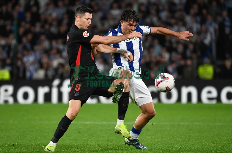 Soi kèo Real Sociedad vs Barcelona - 3h00 ngày 19/01 - La Liga 2 Soi kèo Real Sociedad vs Barcelona - 3h00 ngày 19/01