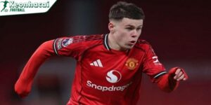 Ghi 4 bàn ở bán kết, con trai Rooney gây sốt tại Man United 2 Kai Rooney muốn khẳng định bản thân, đi con đường riêng