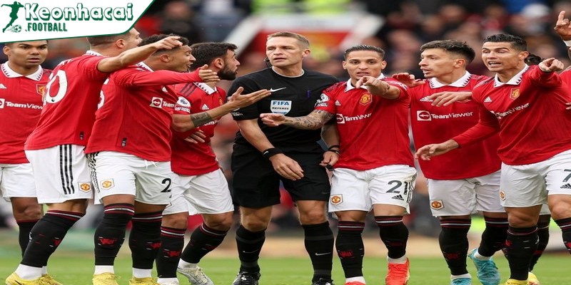 Top CLB giá trị nhất thế giới cập nhật mới nhất hiện nay 1 Manchester United - CLB chạm mốc tăng trưởng đỉnh điểm