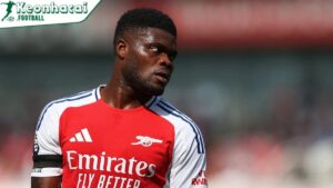 Cựu sao Arsenal Thomas Partey bác bỏ hai cáo buộc hiếp dâm mới 10 Sự nghiệp bóng đá của Thomas Partey