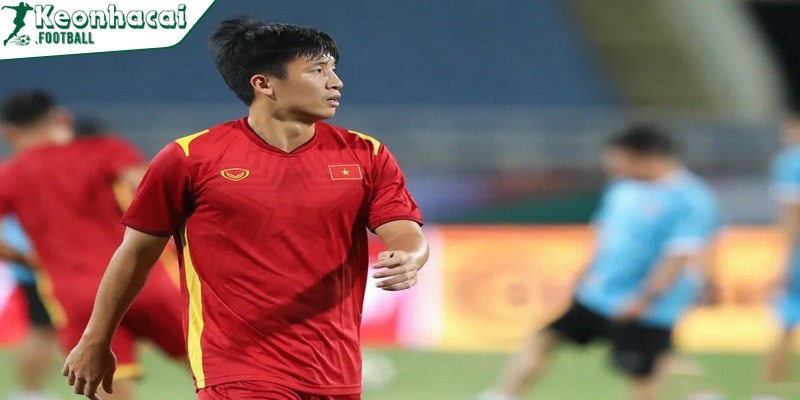 Bùi Tiến Dũng chấn thương, lỡ hẹn đại chiến Malaysia tại vòng loại Asian Cup 2027 1 HLV Kim Sang Sik đau đầu với bài toán thay thế