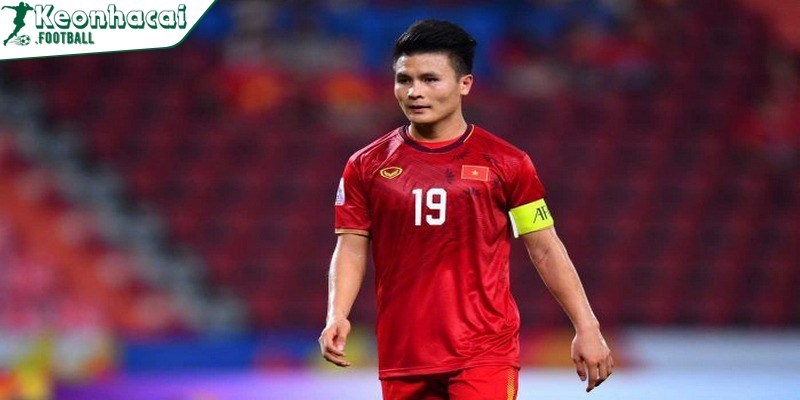Nguyễn Quang Hải – Tiểu sử và hành trình của “nhạc trưởng” bóng đá 2 Thông tin cá nhân và quê quán Nguyễn Quang Hải