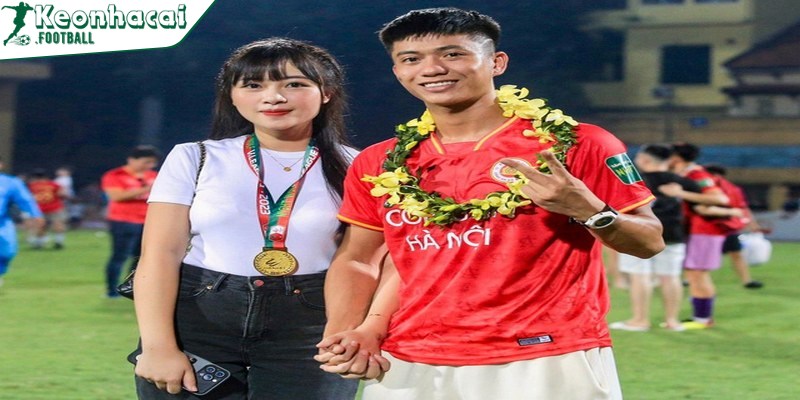 Phan Văn Đức – Tiểu sử, sự nghiệp và dấu ấn trong bóng đá Việt Nam 4 Tư duy chiến thuật và khả năng phối hợp