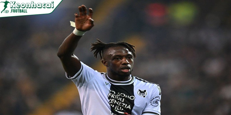 Tiểu sử hậu vệ Hassane Kamara – Hành trình vươn lên tại bóng đá châu Âu 3 Hassane Kamara gia nhập Stade de Reims nhằm tìm kiếm cơ hội phát triển