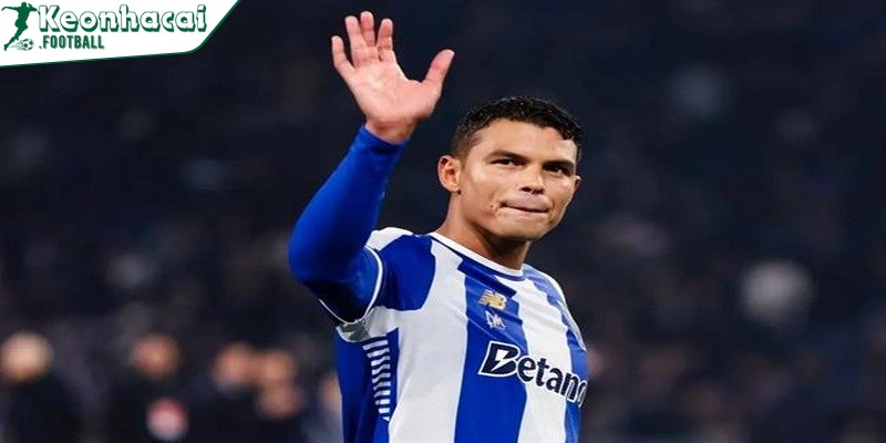 Thiago Silva đứng trước cơ hội tái hợp AC Milan 2 AC Milan gửi đề nghị chính thức cho Thiago Silva