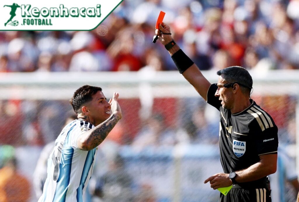 Thua đau Tây Ban Nha, Argentina bị chỉ trích dữ dội sau chung kết World Cup 2026 3 Tây Ban Nha được ca ngợi xứng đáng vô địch, Messi vẫn nhận sự tôn trọng
