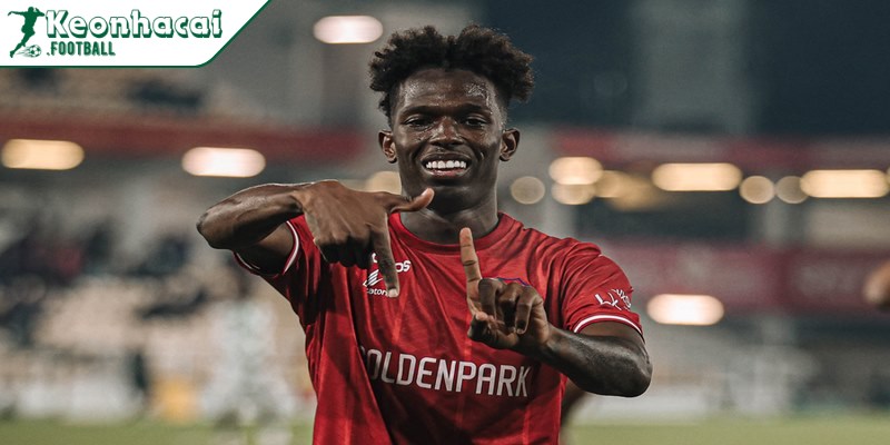 Tiểu sử tiền vệ cánh Felix Correia: Hành trình từ học viện Sporting đến Lille 2 Felix Alexandre Andrade Sanches Correia sinh ngày 22/1/2001 tại Lisbon