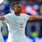 Mbappe tiếp tục khẳng định vị thế của một ngôi sao hàng đầu
